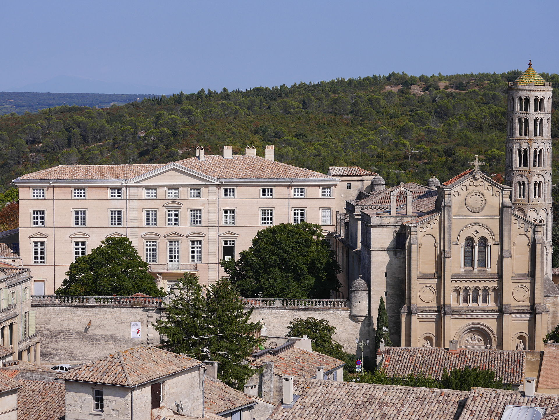 Visite Decouverte D Uzes Ville D Uzes